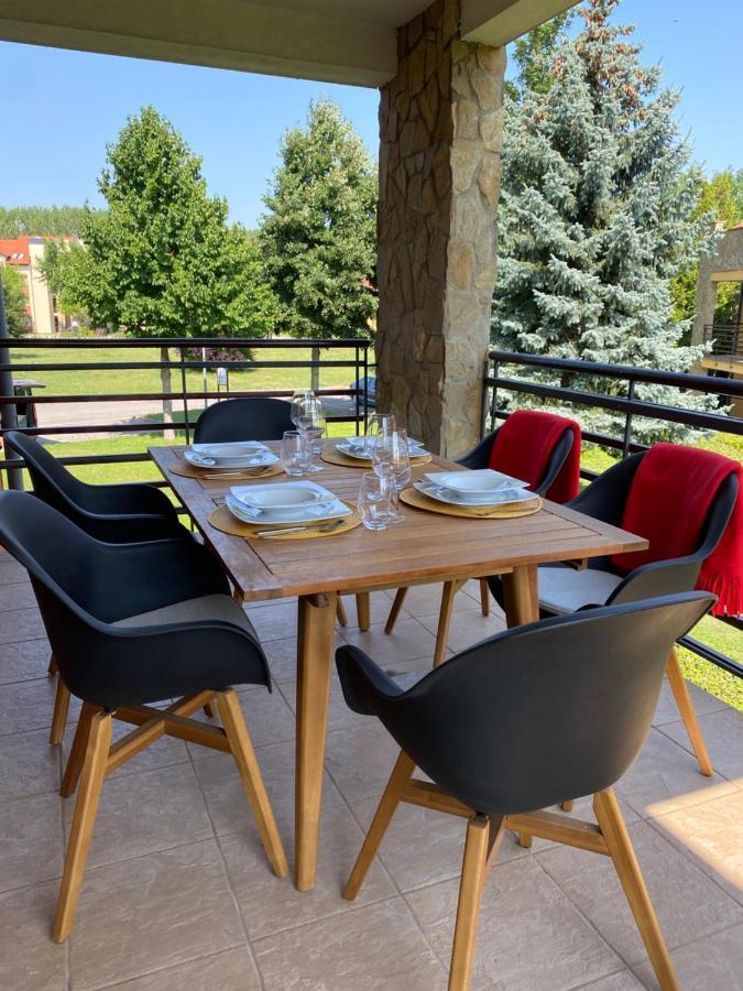 Bad-Buek Golf & Wellnes Apartman Villapark Екстериор снимка